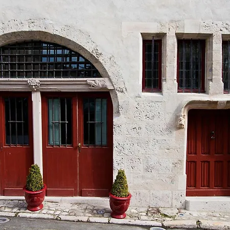 Les Trois Maillets, Monument Historique-3
